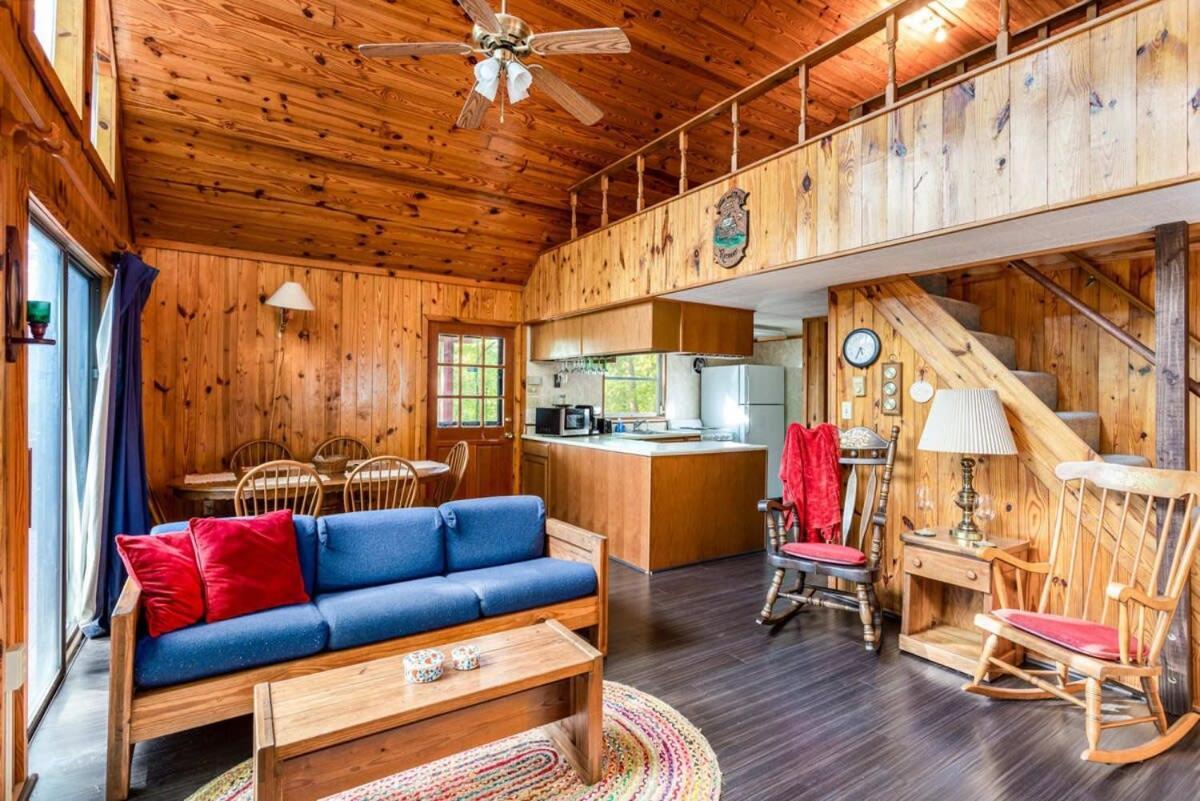 Hot Tub, Large Deck, Wifi, Fire Pit At Chalet Cabin Morton Grove Eksteriør bilde