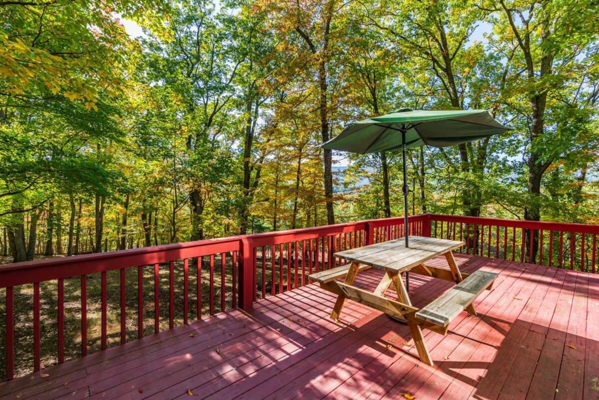 Hot Tub, Large Deck, Wifi, Fire Pit At Chalet Cabin Morton Grove Eksteriør bilde