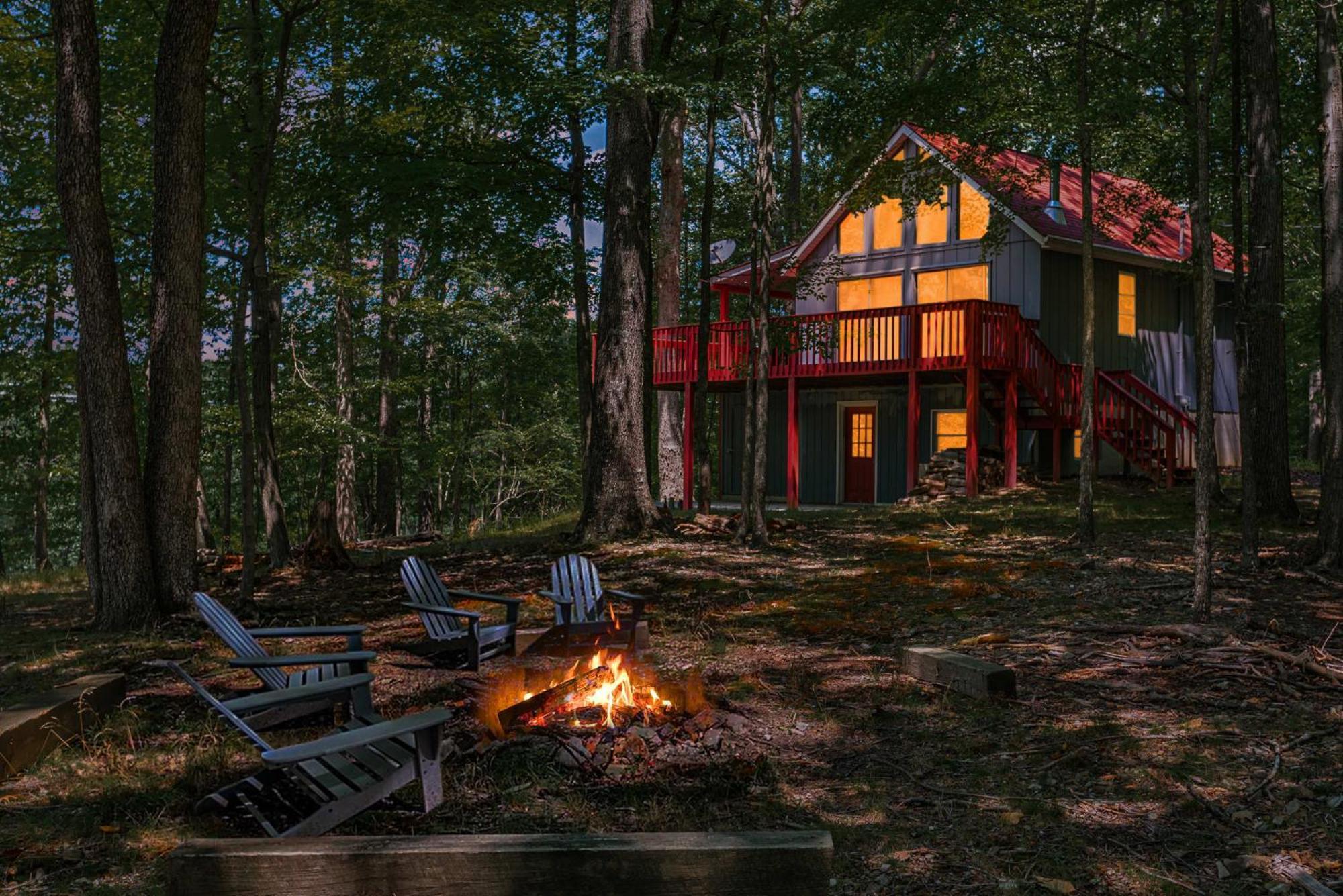 Hot Tub, Large Deck, Wifi, Fire Pit At Chalet Cabin Morton Grove Eksteriør bilde