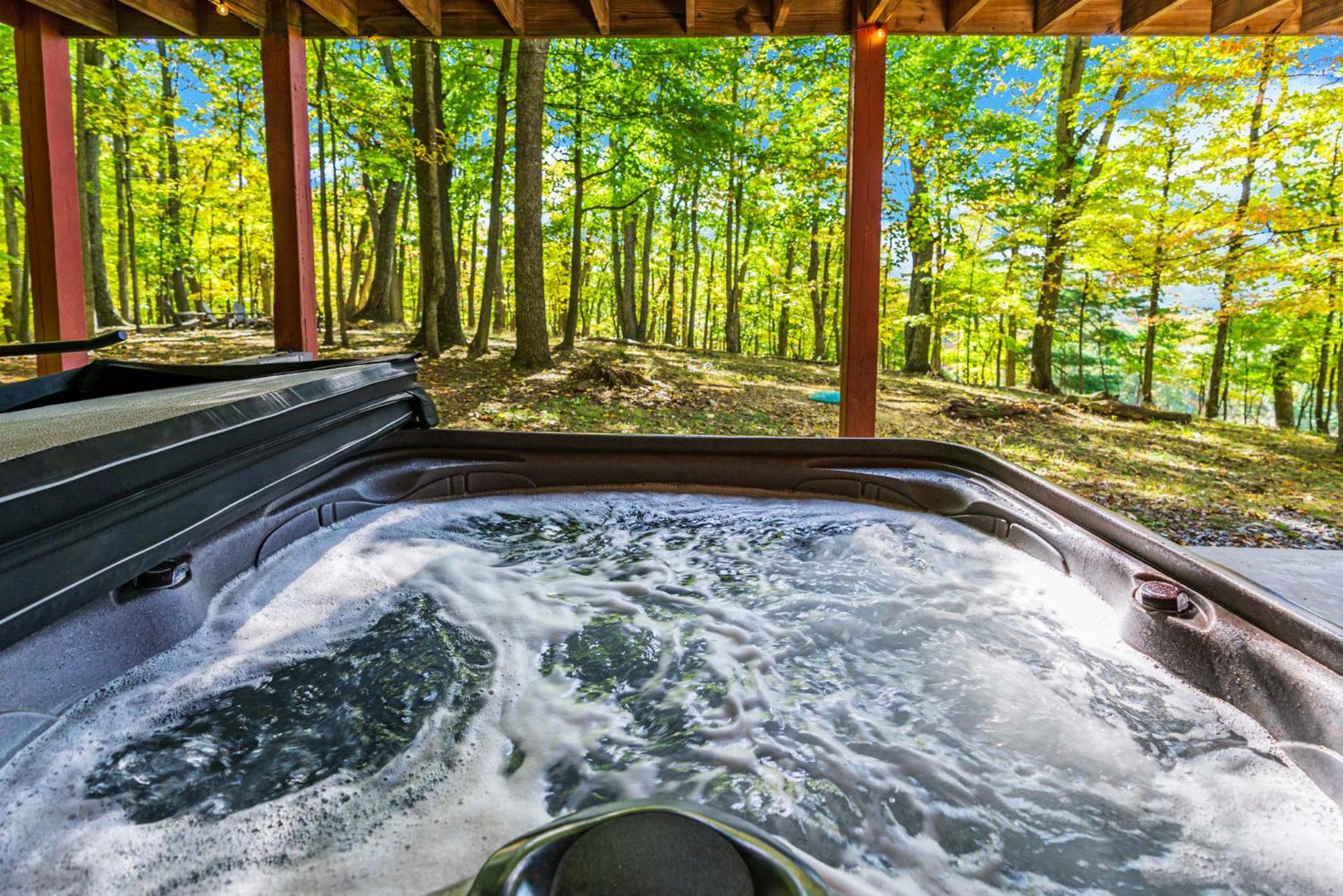 Hot Tub, Large Deck, Wifi, Fire Pit At Chalet Cabin Morton Grove Eksteriør bilde